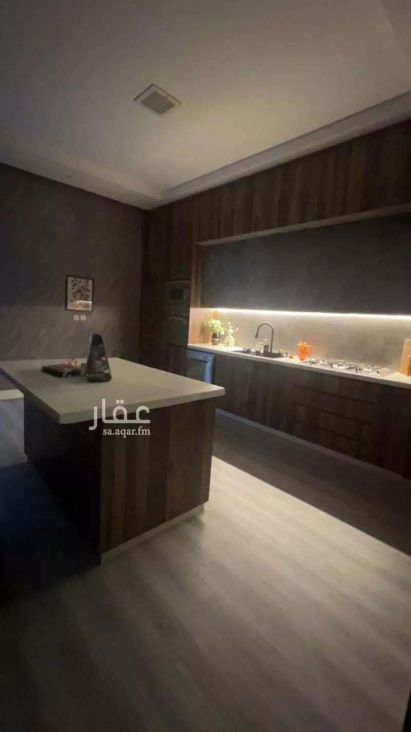 5 bedroom villa in Al Aridh 2