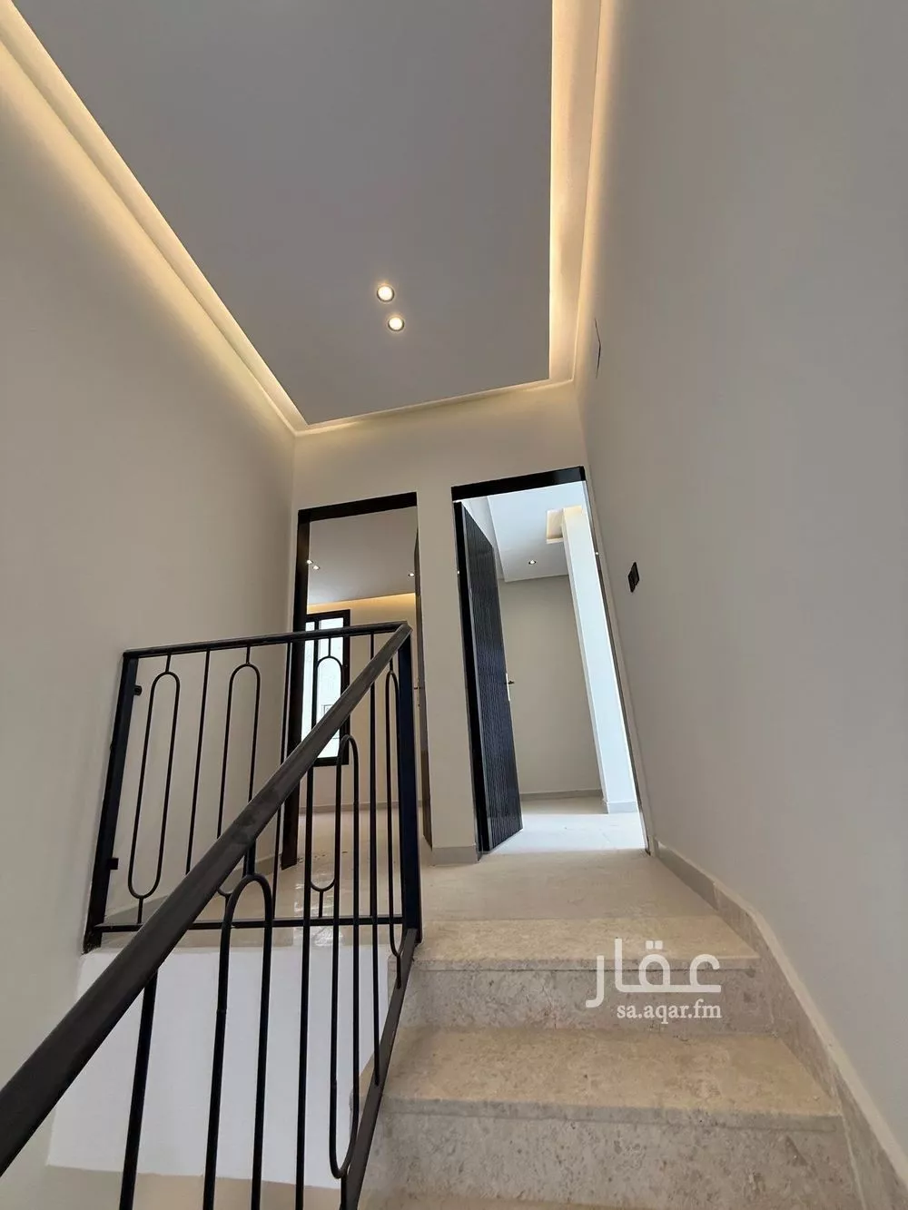 فيلا 5 غرف في الرمال 3