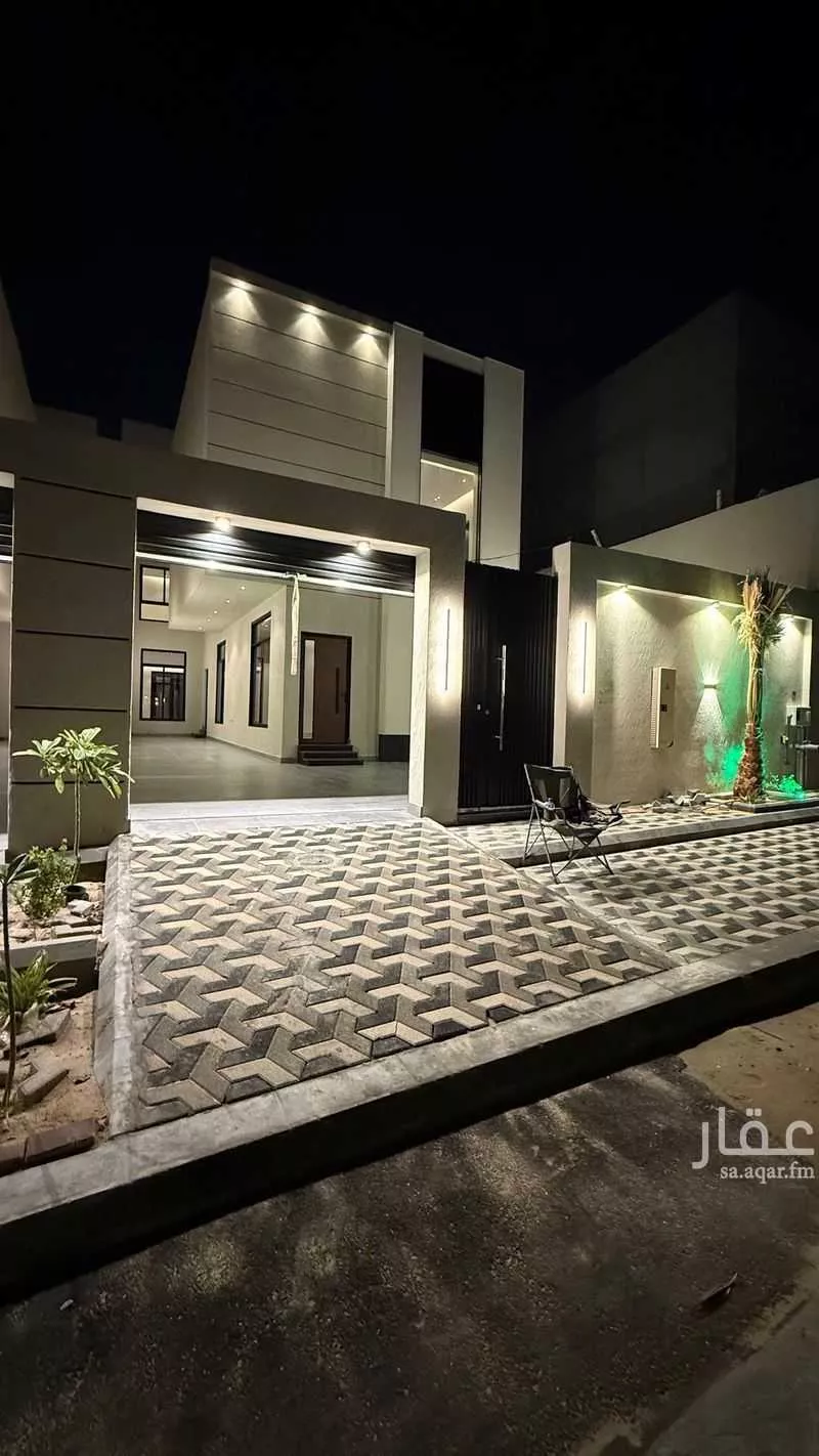 فيلا 8 غرف في الشعلة 1