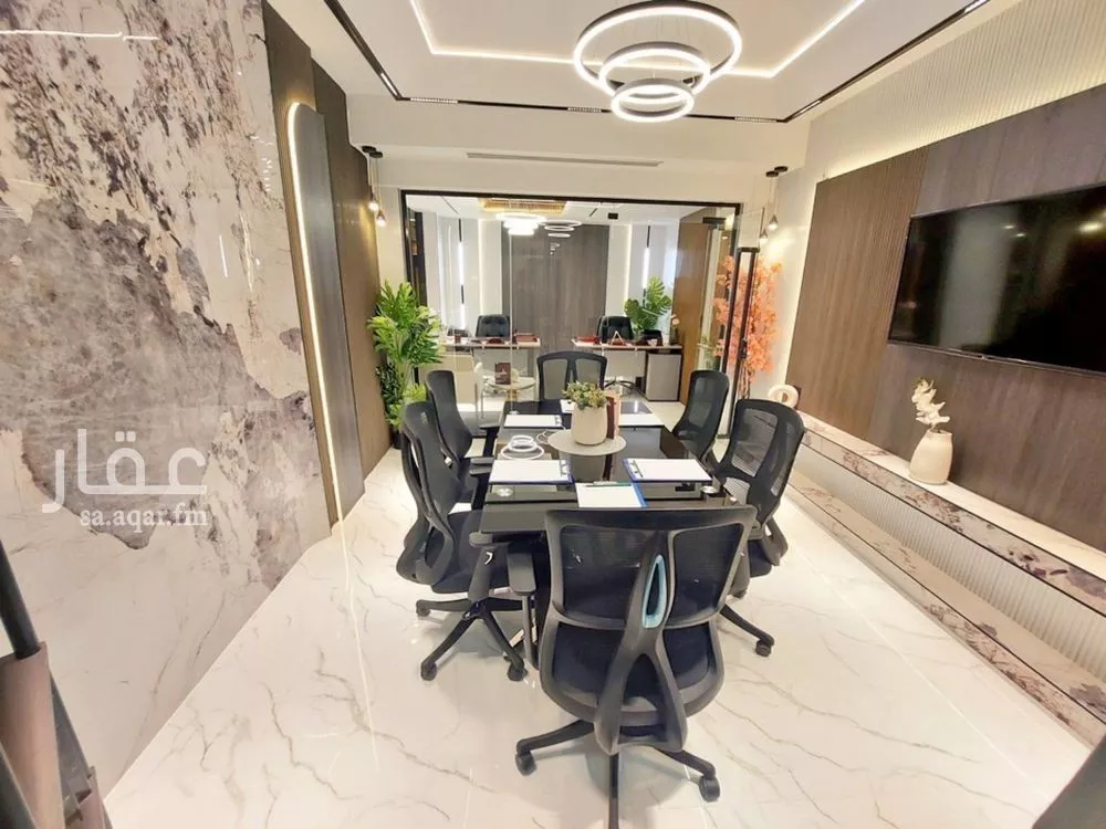 5 bedroom office in Al Olaya, Riyadh 6
