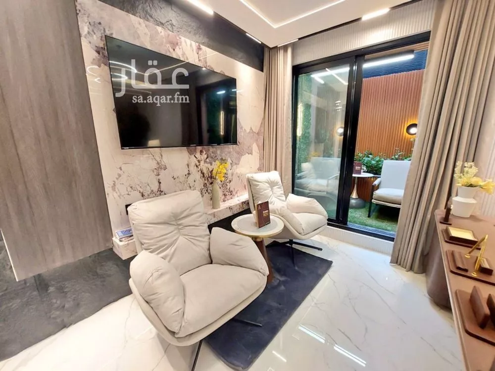 5 bedroom office in Al Olaya, Riyadh 18