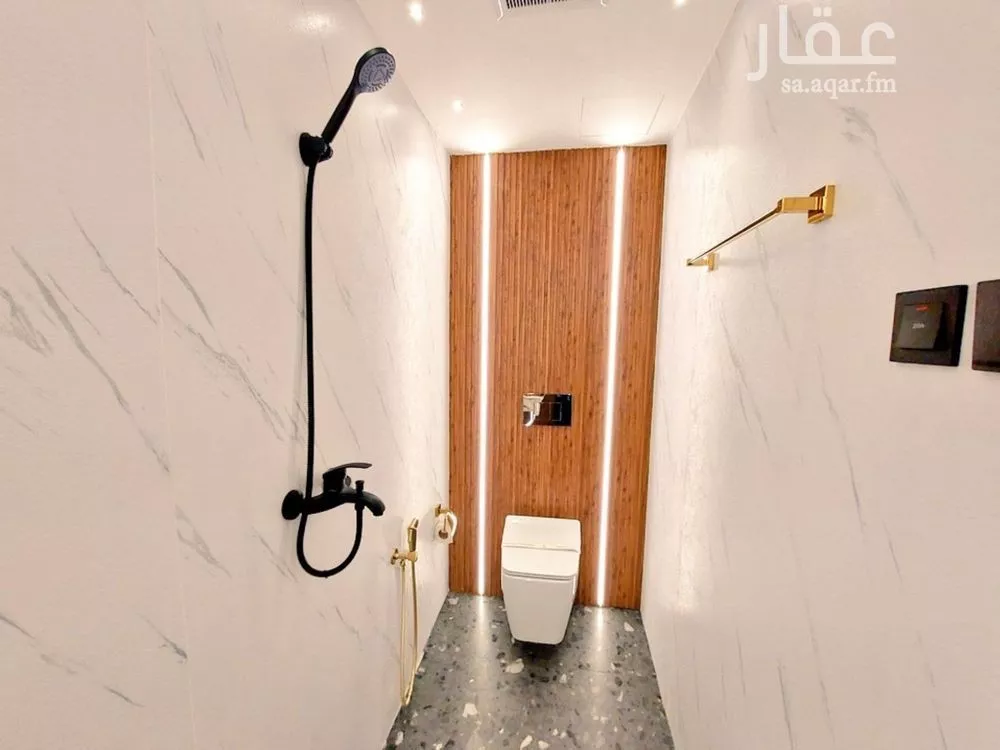 5 bedroom office in Al Olaya, Riyadh 4