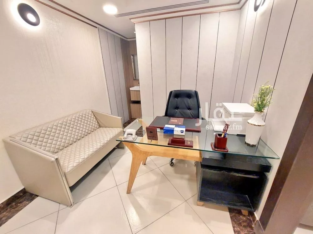 2 bedroom office in Al Muhammadiyah, Riyadh 11