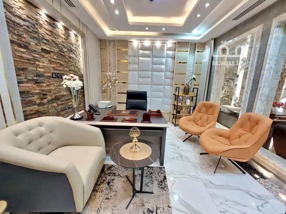 5 bedroom office in Al Olaya, Riyadh 7