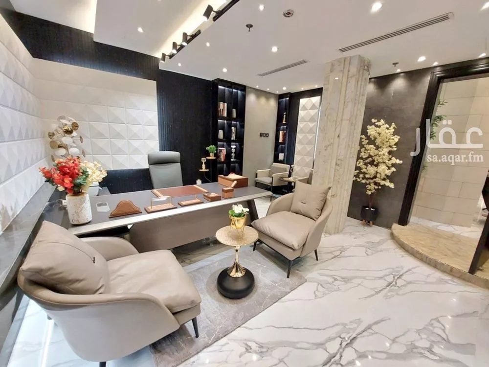 5 bedroom office in Al Olaya, Riyadh 9