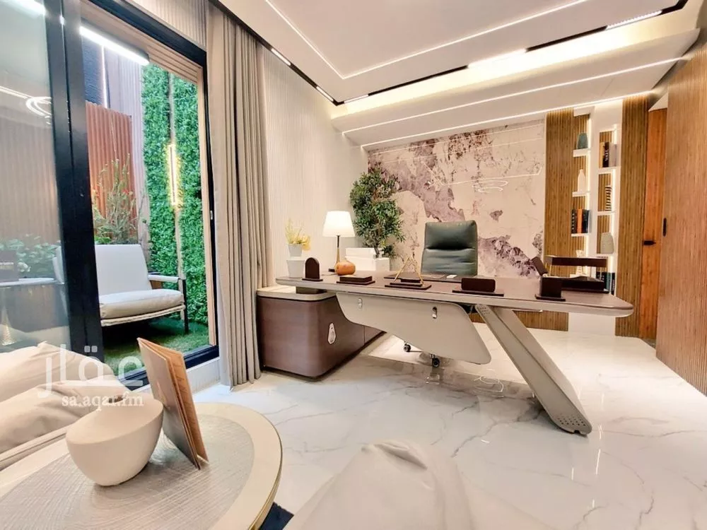 5 bedroom office in Al Olaya, Riyadh 7