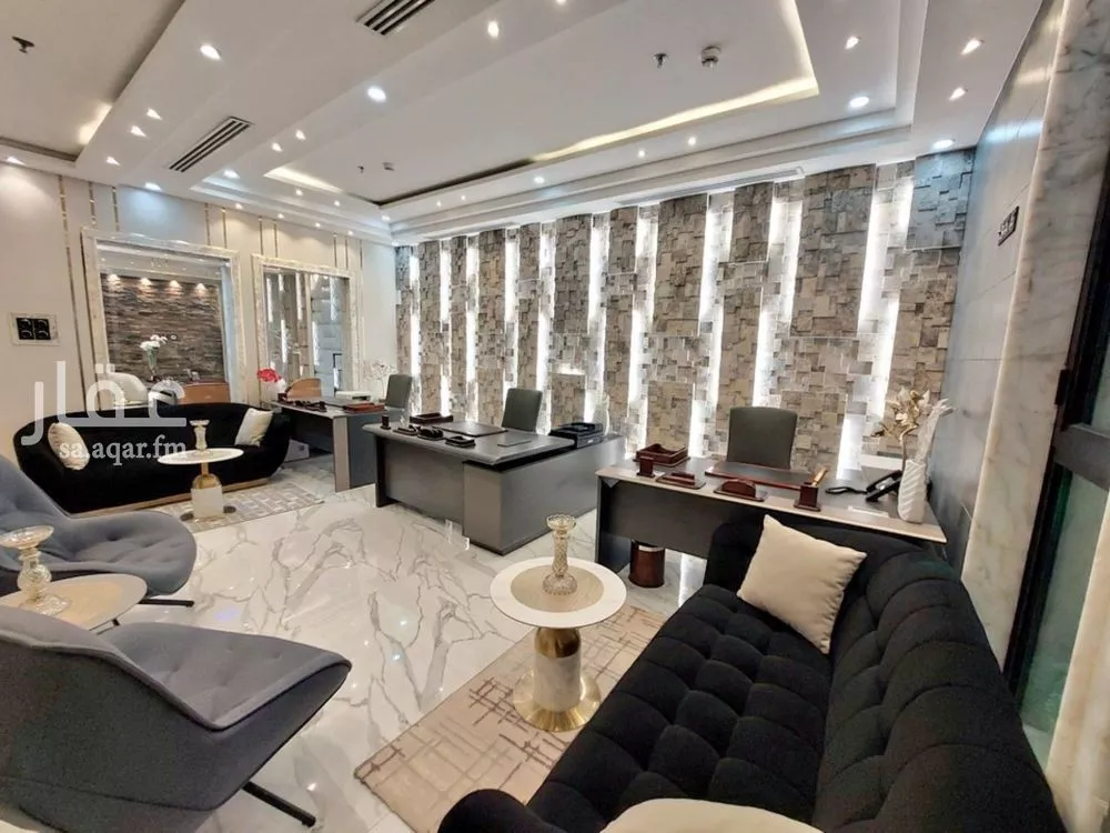 5 bedroom office in Al Olaya, Riyadh 8