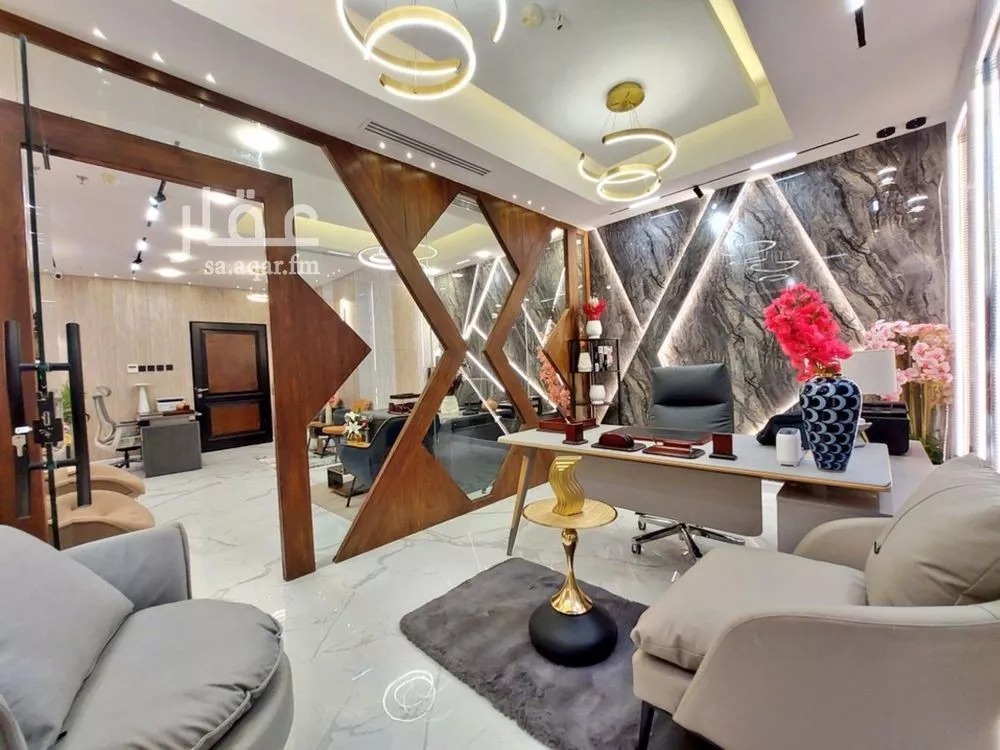 4 bedroom office in Al Olaya, Riyadh 9