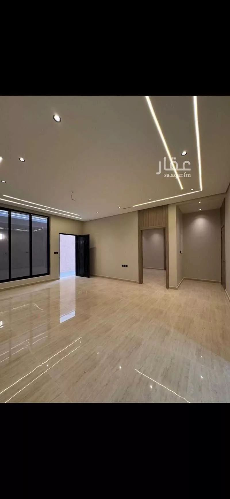 فيلا 5 غرف في الامواج 1