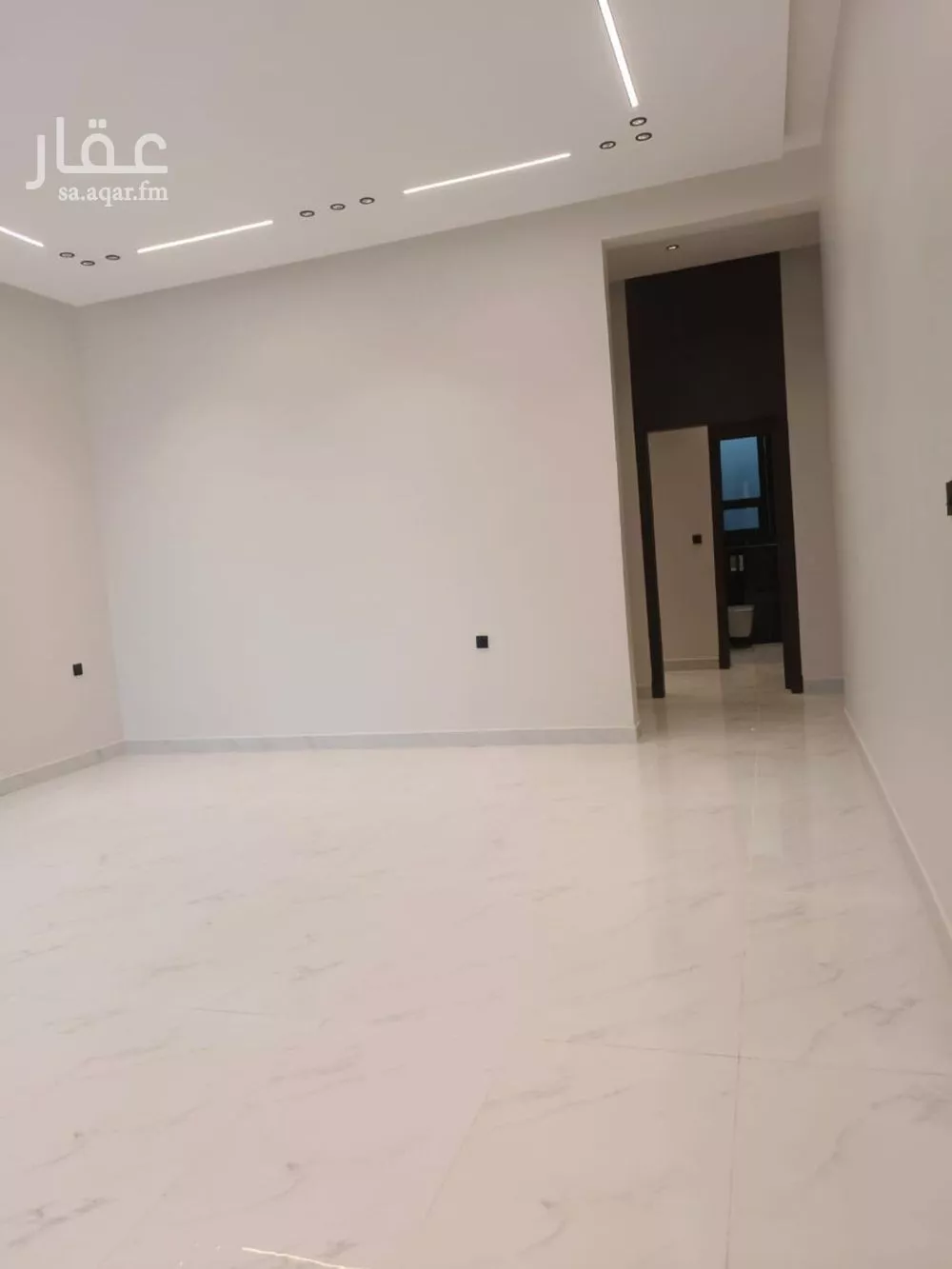7 bedroom villa in Al Janadriyah 5