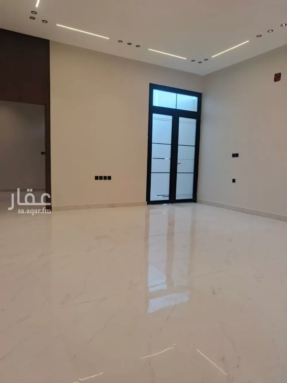 7 bedroom villa in Al Janadriyah 3