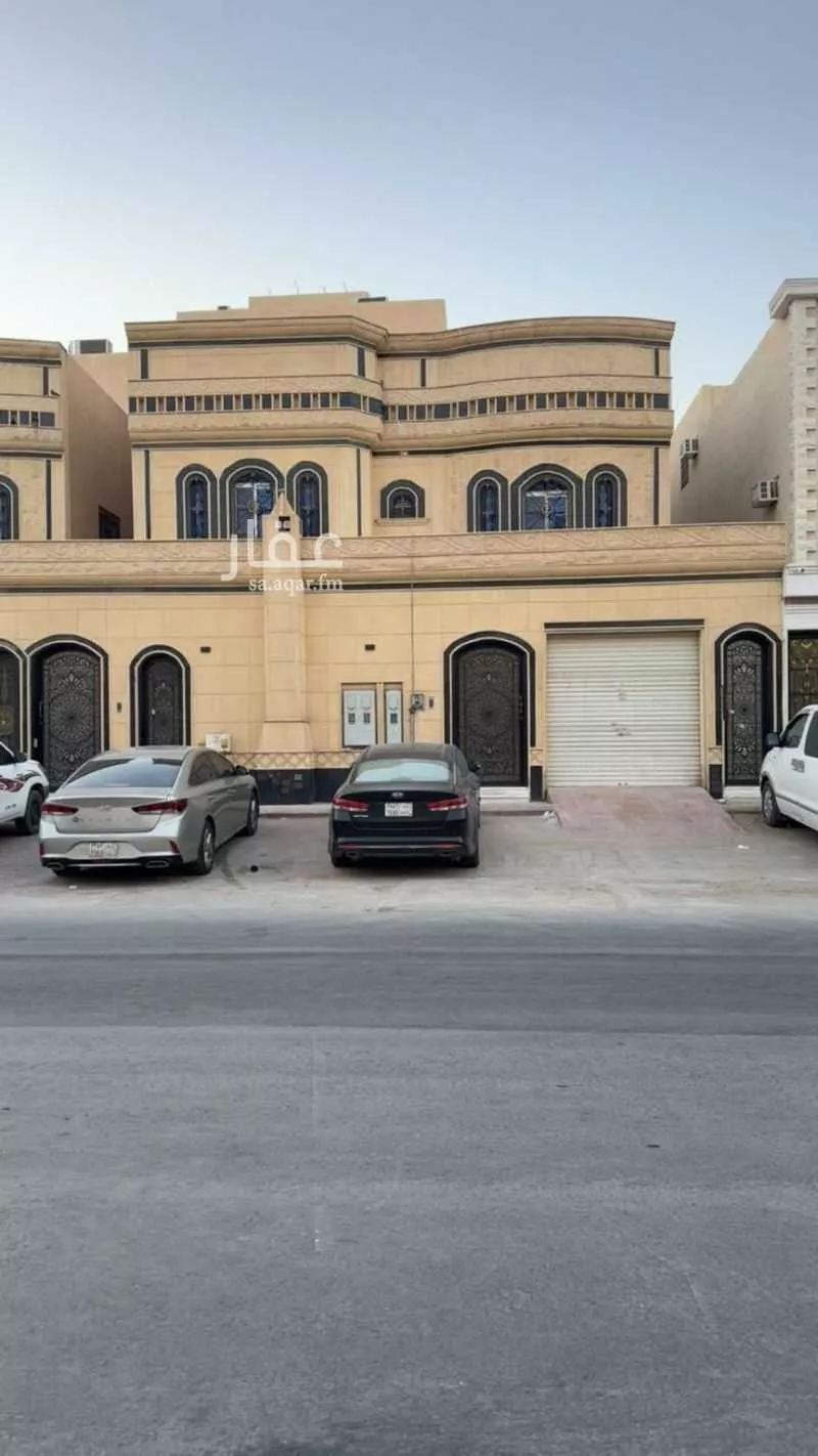 فيلا 8 غرف في الرمال 4