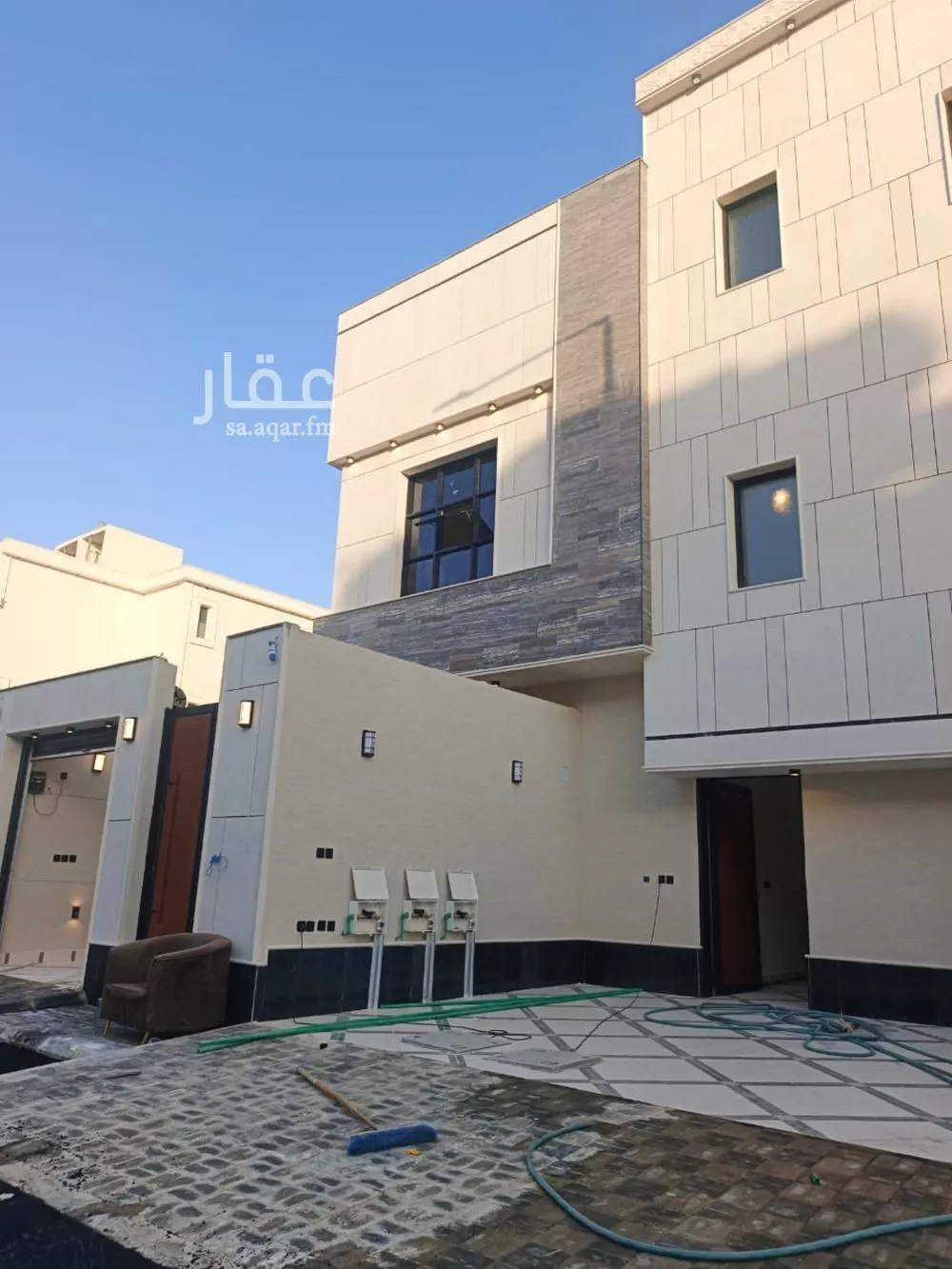 7 bedroom villa in Al Janadriyah 1