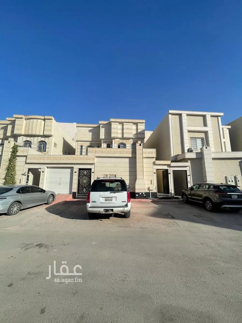 دور 7 غرف في الرمال 1