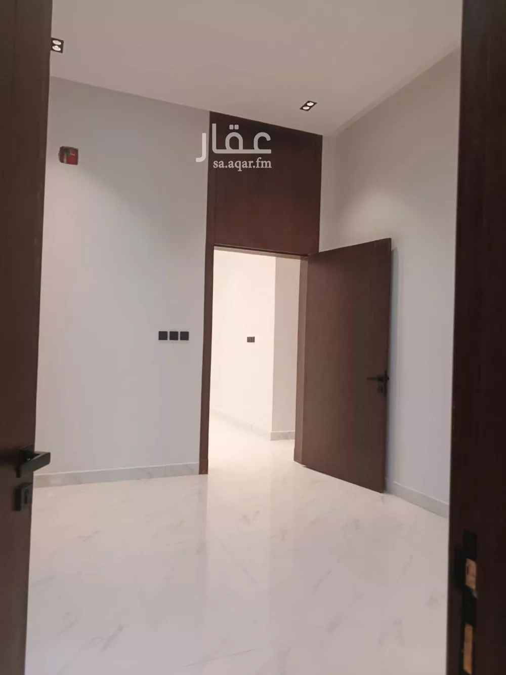 فيلا 7 غرف في الجنادرية 2