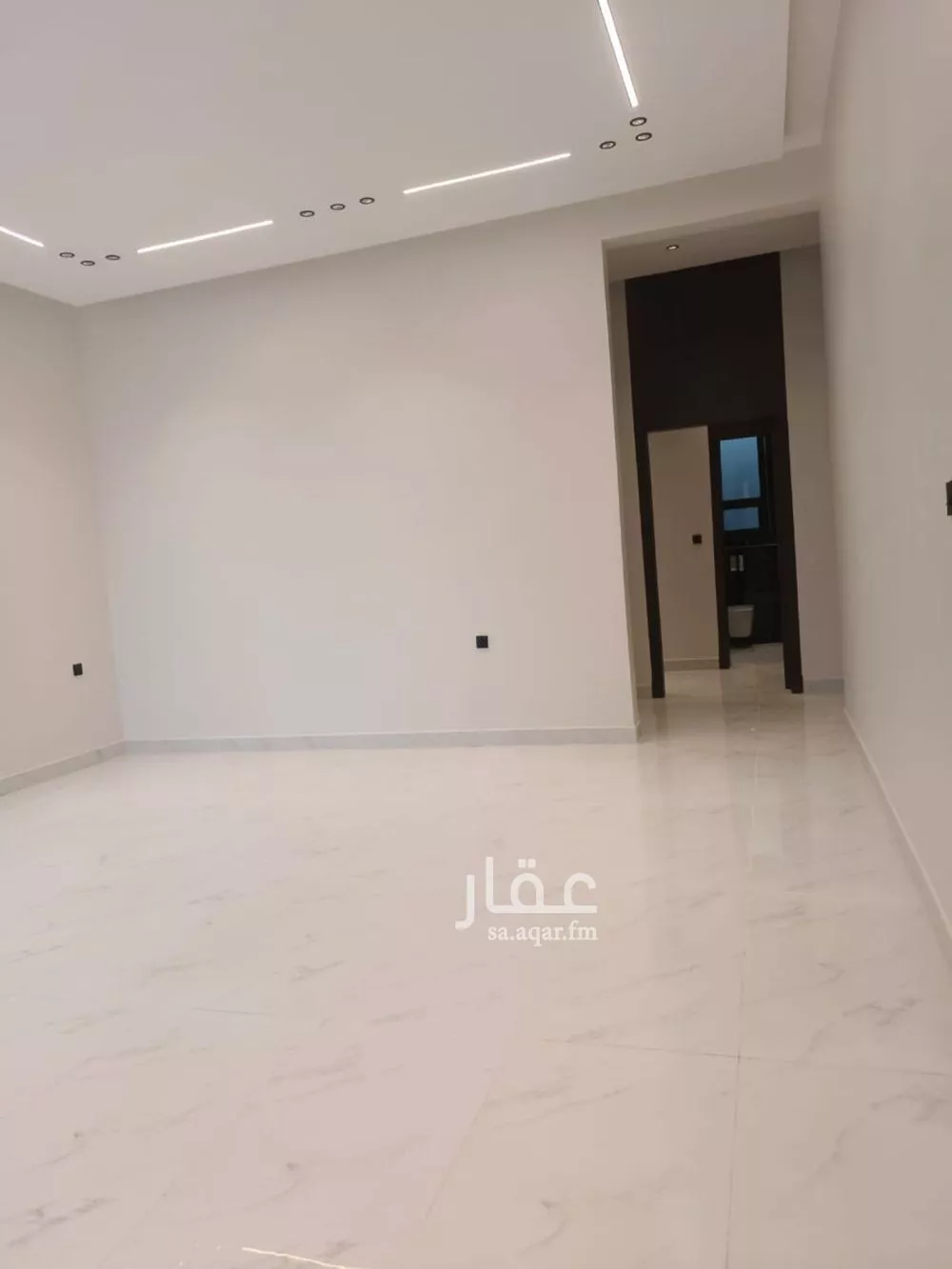 شقة 5 غرف في الجنادرية 5