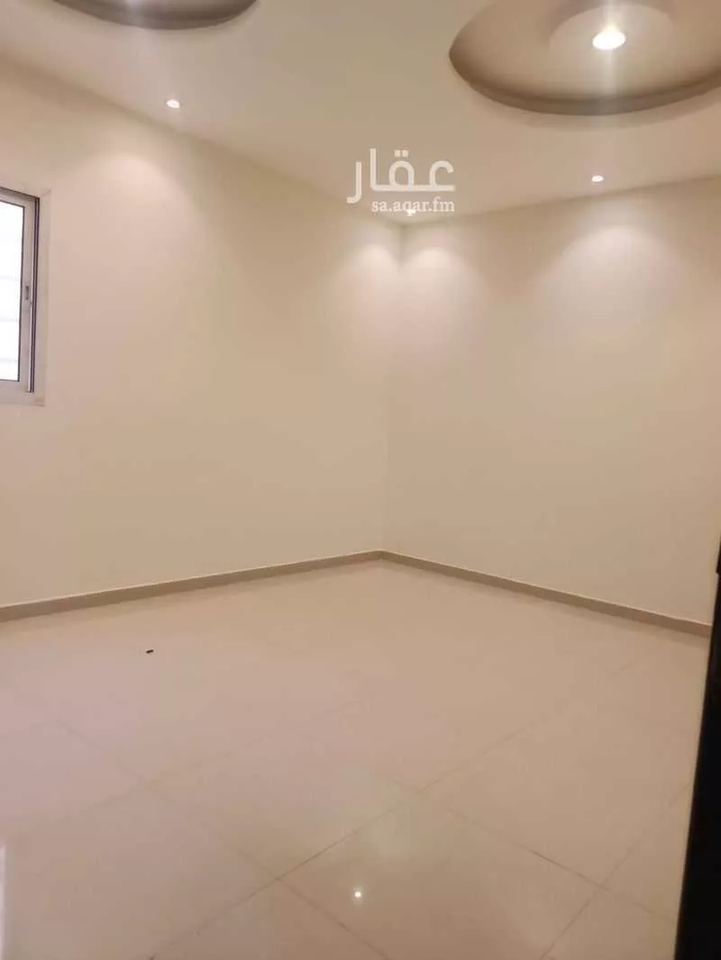 شقة 5 غرف في الرمال 5