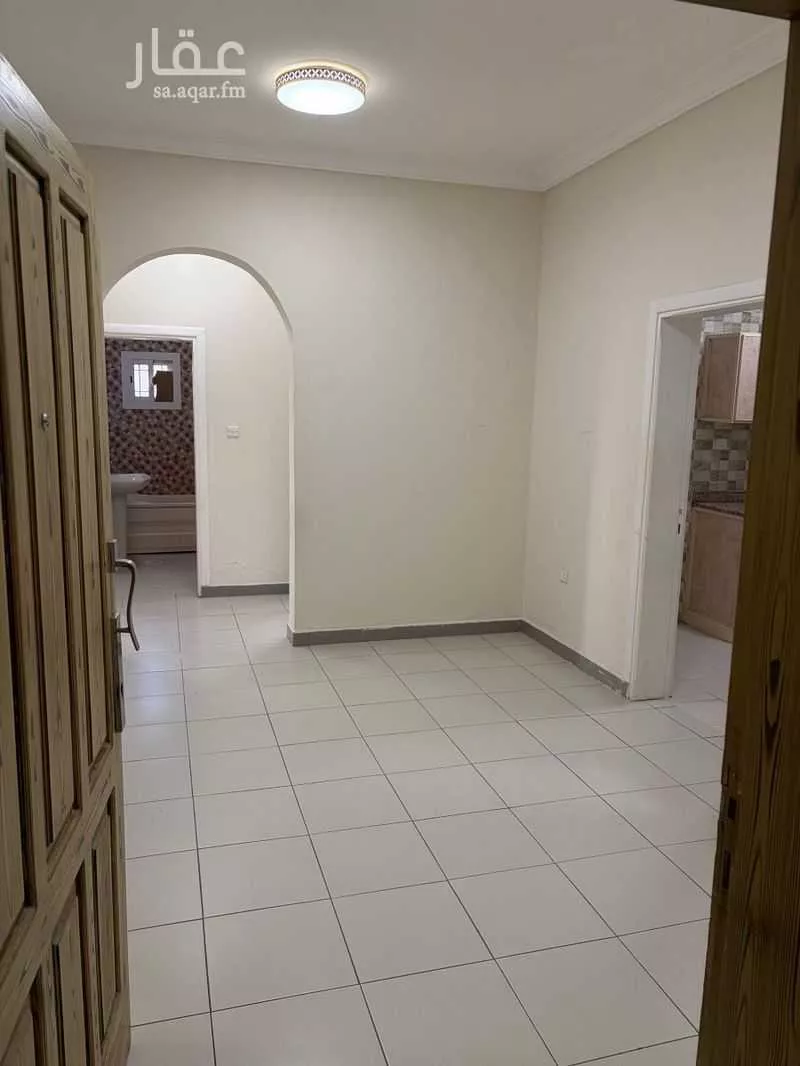3 bedroom apartment in Al Nuzhah, Jeddah 10