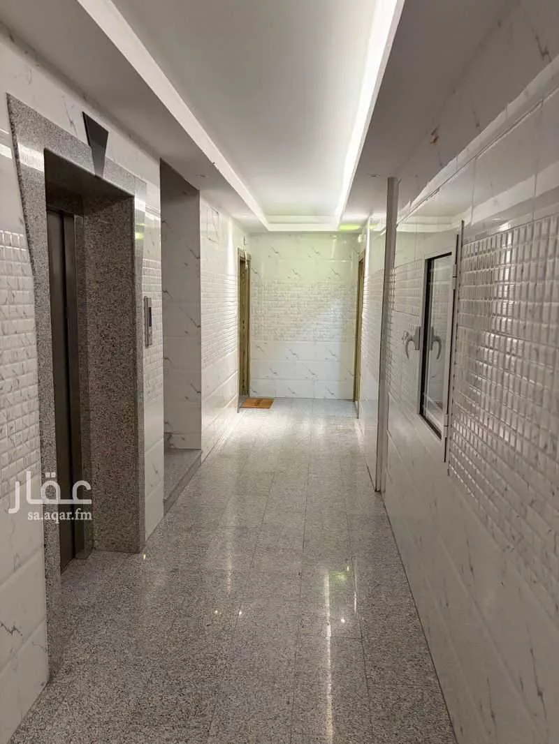 3 bedroom apartment in Al Nuzhah, Jeddah 6