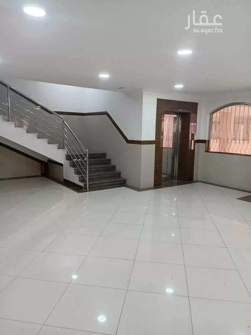 4 bedroom apartment in Al Jawharah, Eastern Province 5