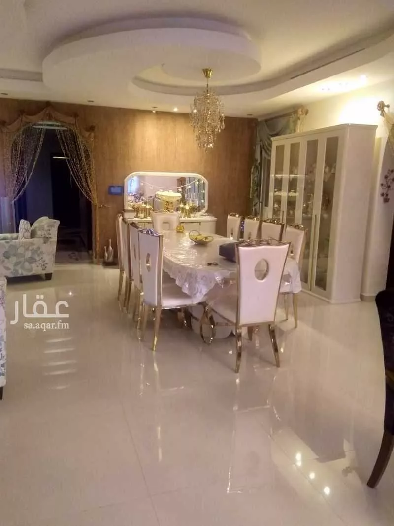 8 bedroom villa in Al Murjan, Jeddah 13