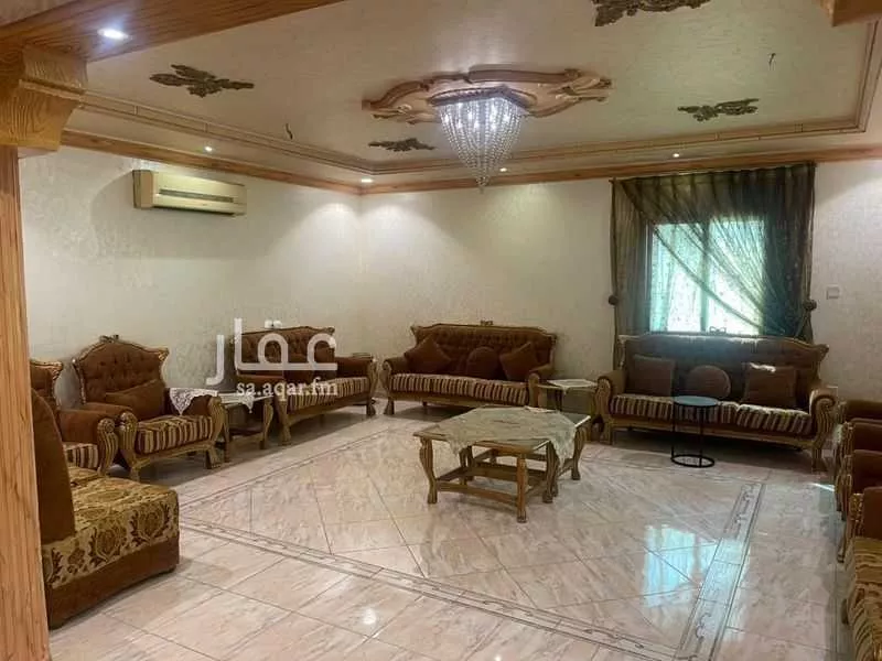 فيلا 9 غرف في السامر 5