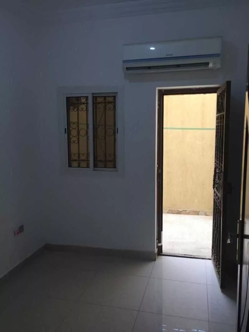 شقة 3 غرف في الياقوت، جدة 16