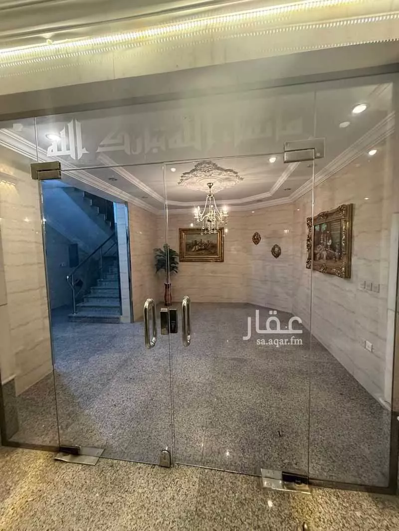 شقة 5 غرف في الروضة 5