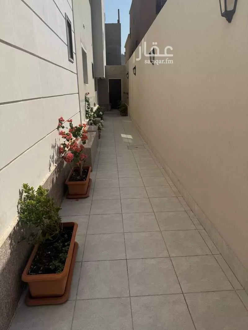 4 bedroom apartment in Obhur Al Shamaliyah, Jeddah 12