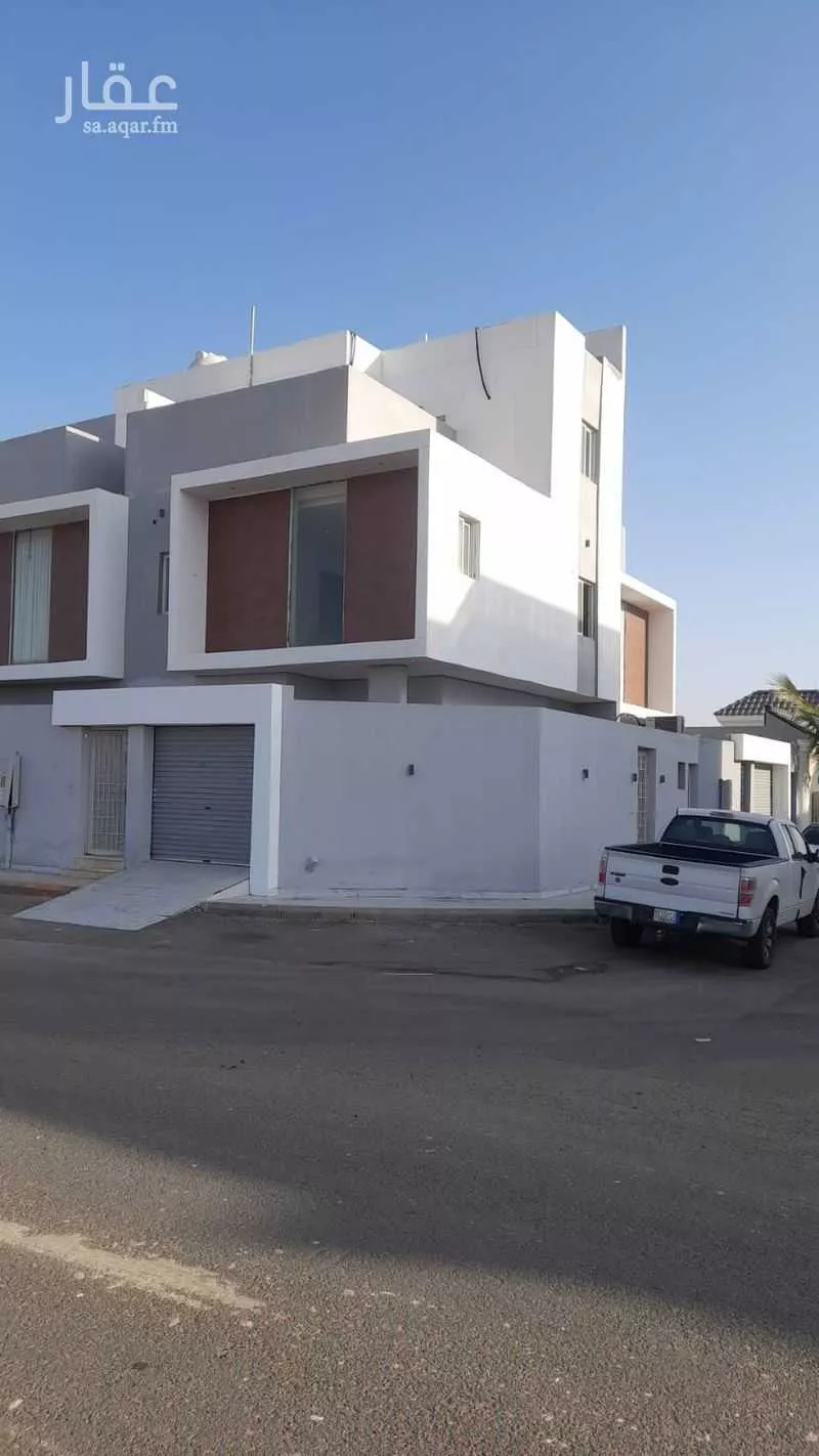 3 bedroom villa in Az Zomorod, Jeddah 6