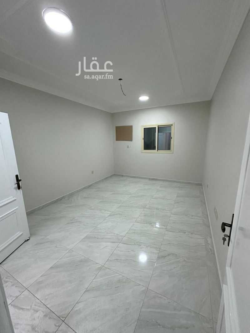 5 bedroom apartment in Ishbiliyah, Eastern Province 12