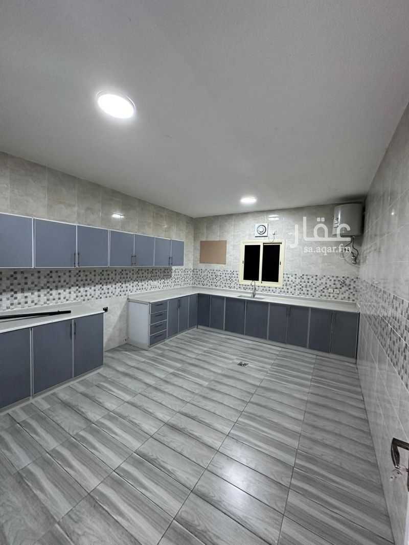5 bedroom apartment in Ishbiliyah, Eastern Province 9