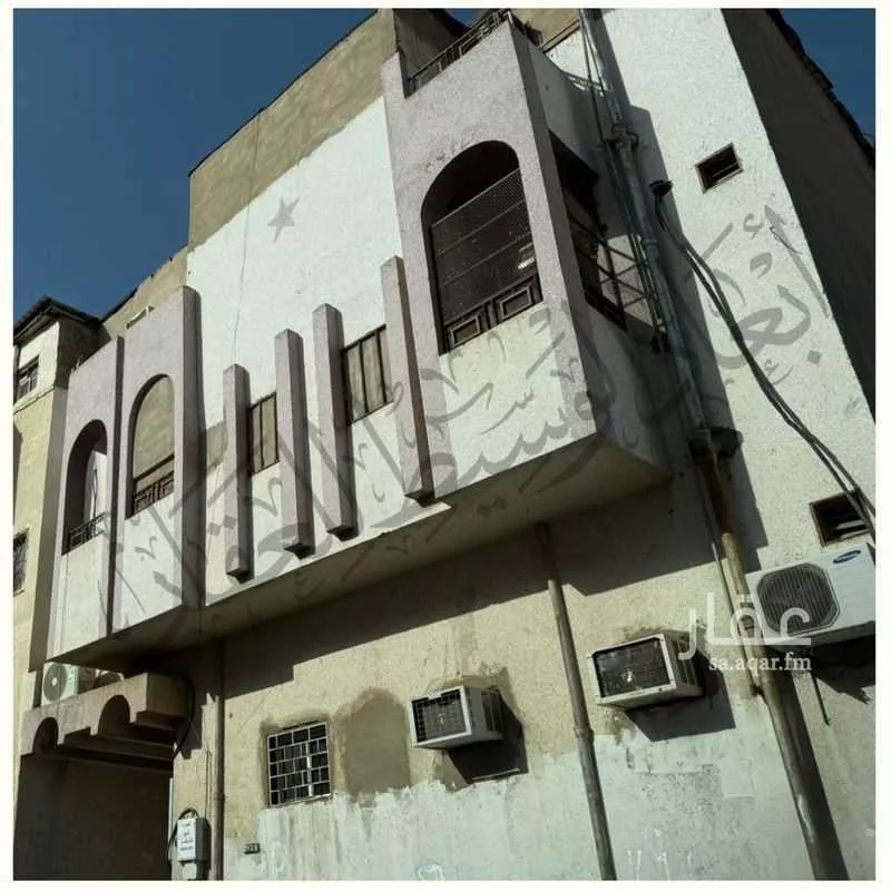 عمارة 166 م² في القلعة 3