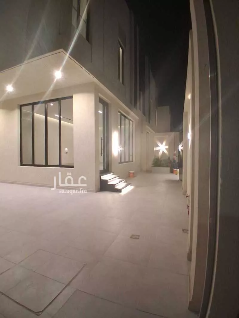 فيلا 5 غرف في الشعلة 4