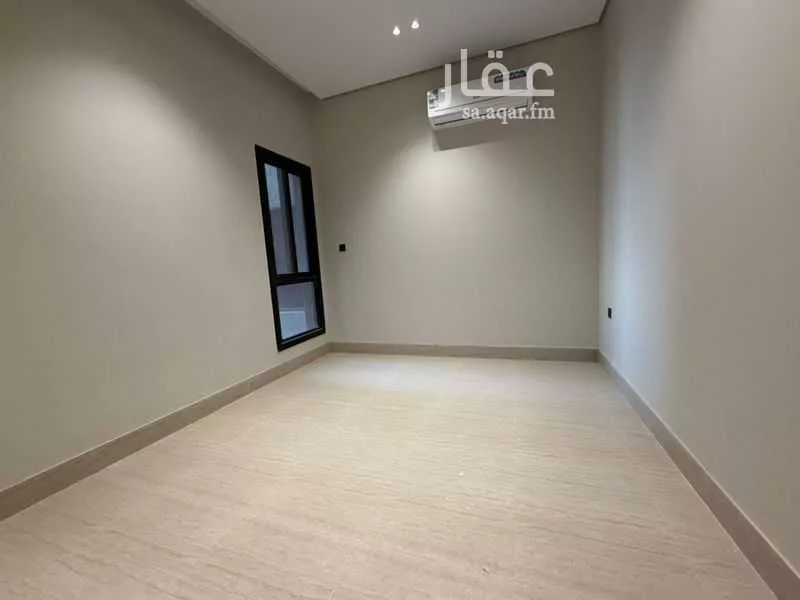 شقة 3 غرف في الرمال 4