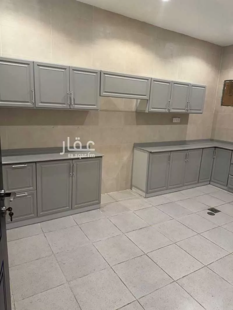 شقة 4 غرف في المروة 5