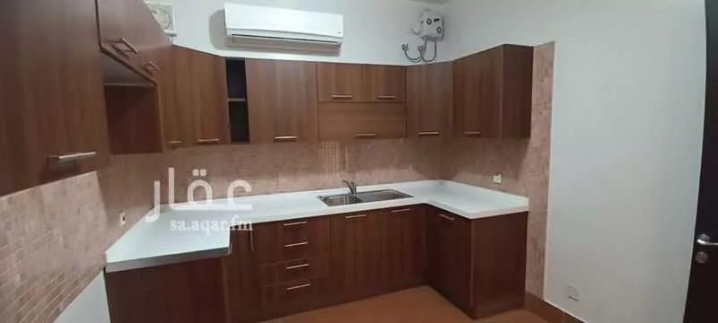 2 bedroom apartment in Al Ruwais, Jeddah 4