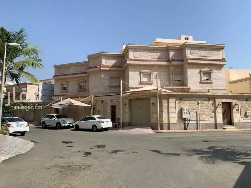 فيلا 7 غرف في المرجان 1