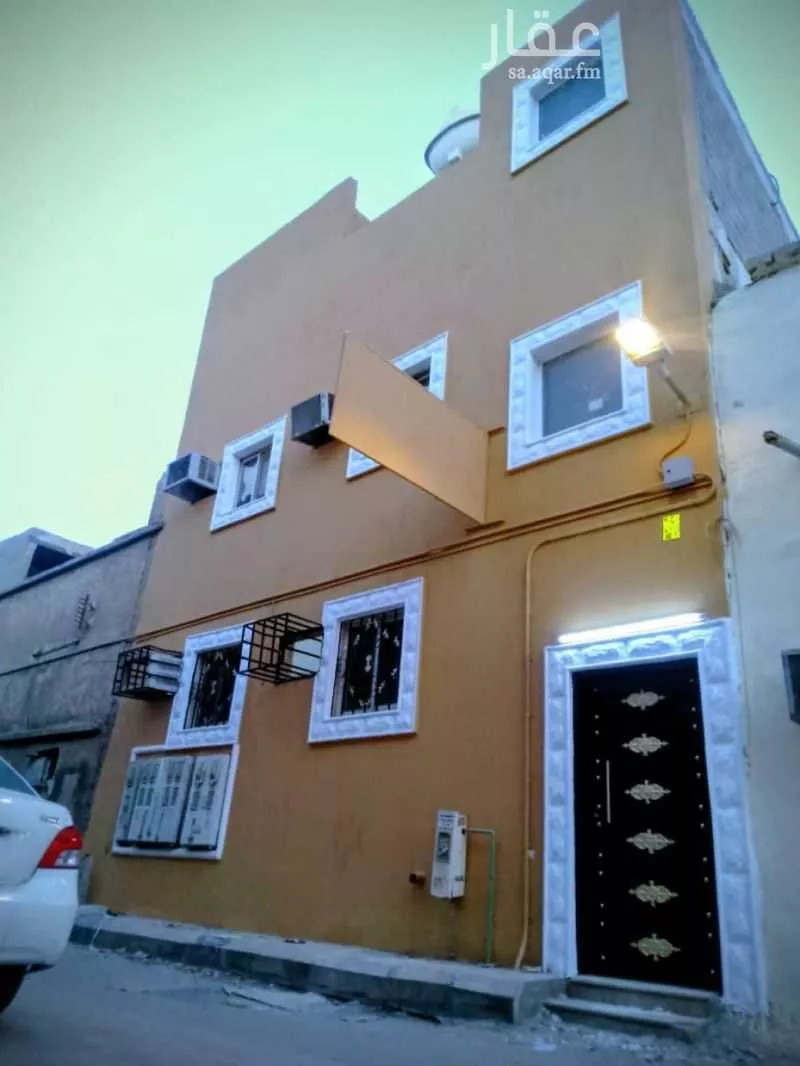 عمارة 153 م² في العود