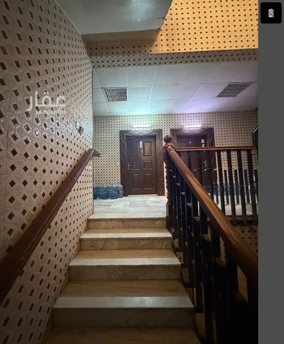 عمارة 750 م² في الروابي 5