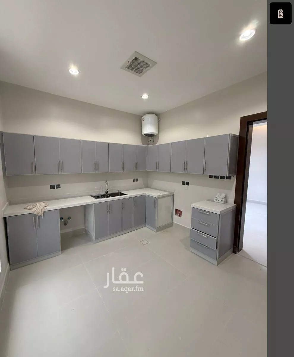 3 bedroom apartment in Al Rimal 3