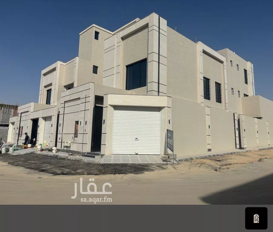 دور 5 غرف في السعادة 1