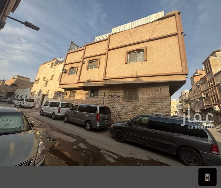 عمارة 214 م² في العود 2