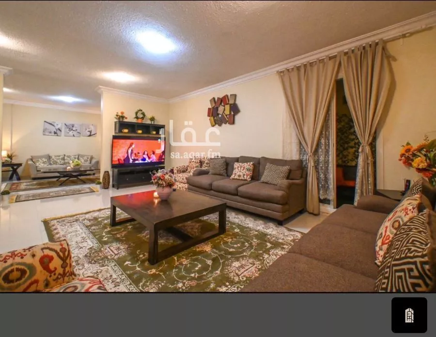 شقة 5 غرف في الملقا 5