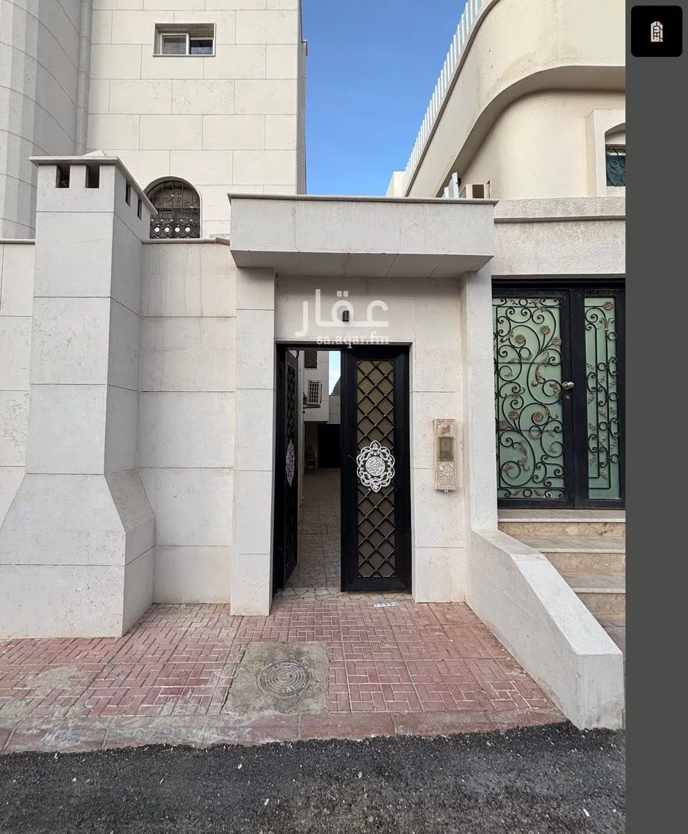 10 bedroom villa in Al Fayha 3