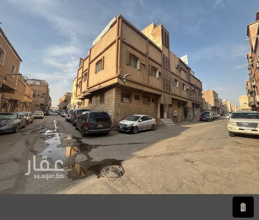 عمارة 214 م² في العود 1