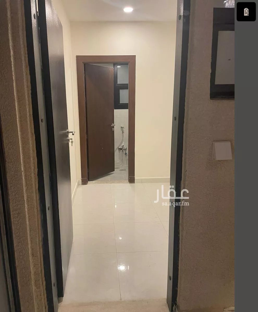 فيلا 7 غرف في الجنادرية 3