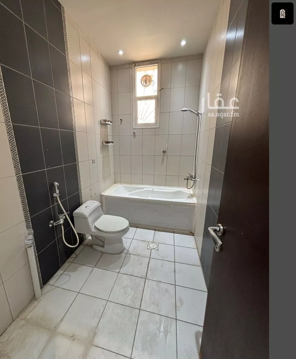 3 bedroom apartment in Al Salam 5