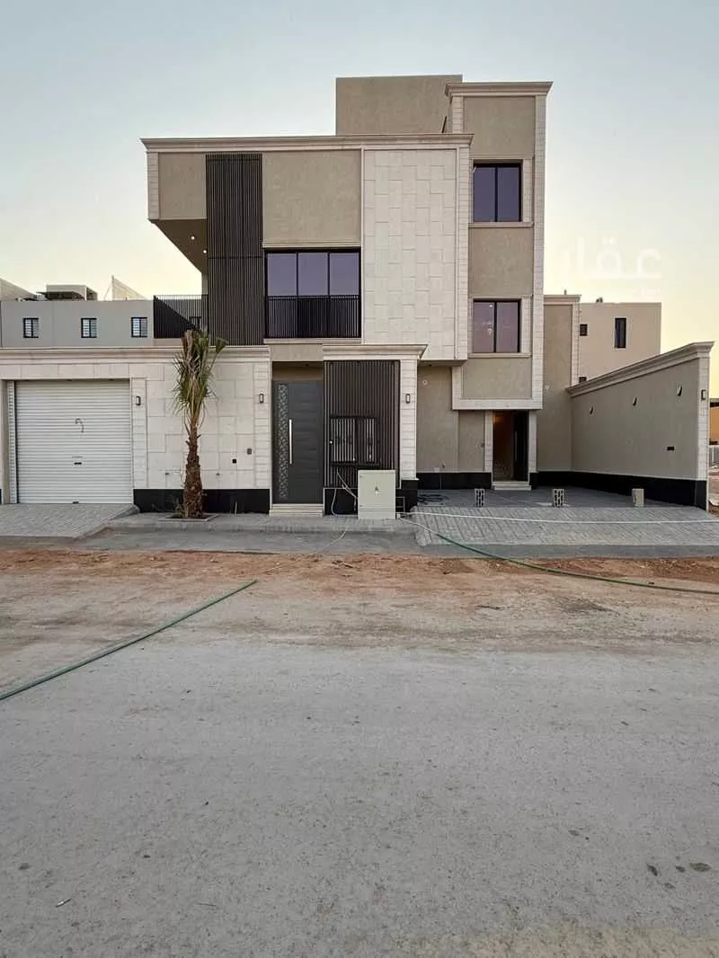 4 bedroom floor in Ash Sharq 1