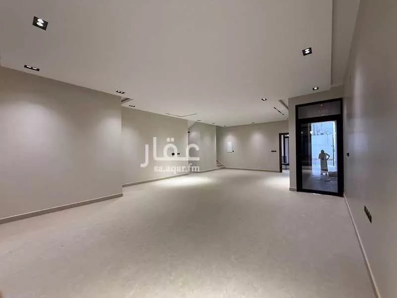 7 bedroom villa in Qurtubah, Riyadh 8
